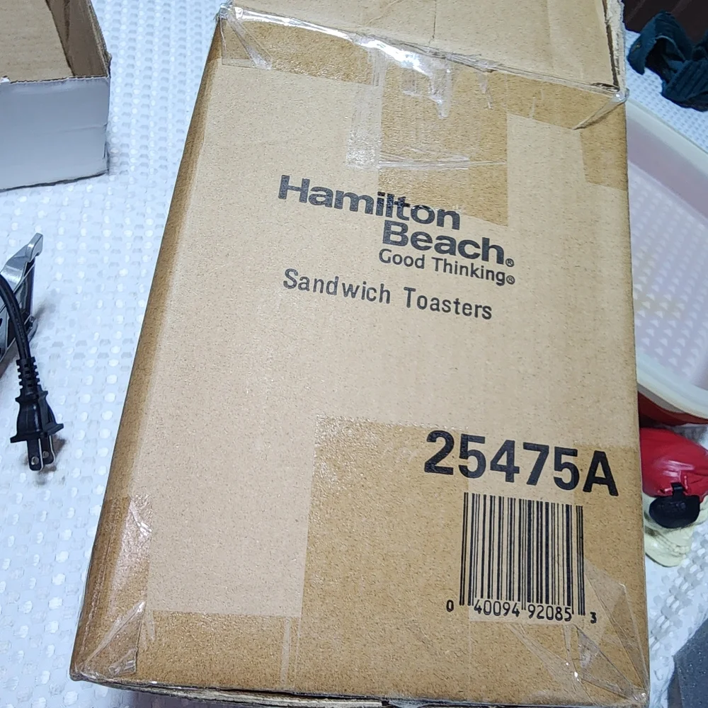 HAMILTON BEACH NIB BREAKFAST SANDWICH TOASTER MAKER
